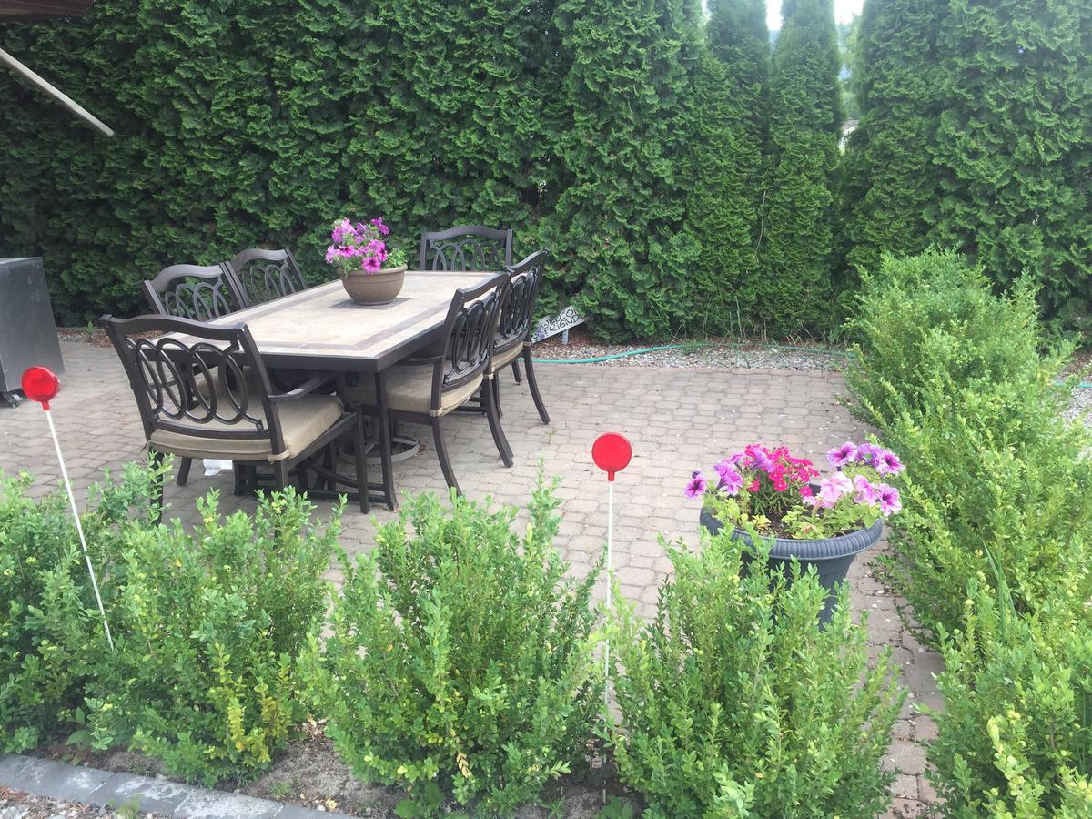 All Seasons Bed & Breakfast Kelowna Eksteriør bilde