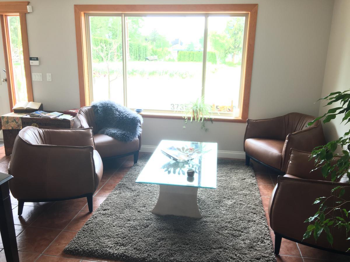 All Seasons Bed & Breakfast Kelowna Eksteriør bilde