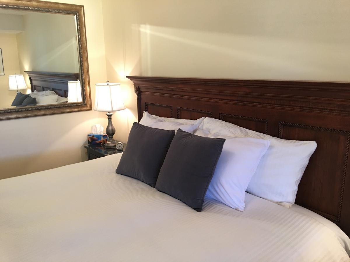 All Seasons Bed & Breakfast Kelowna Eksteriør bilde